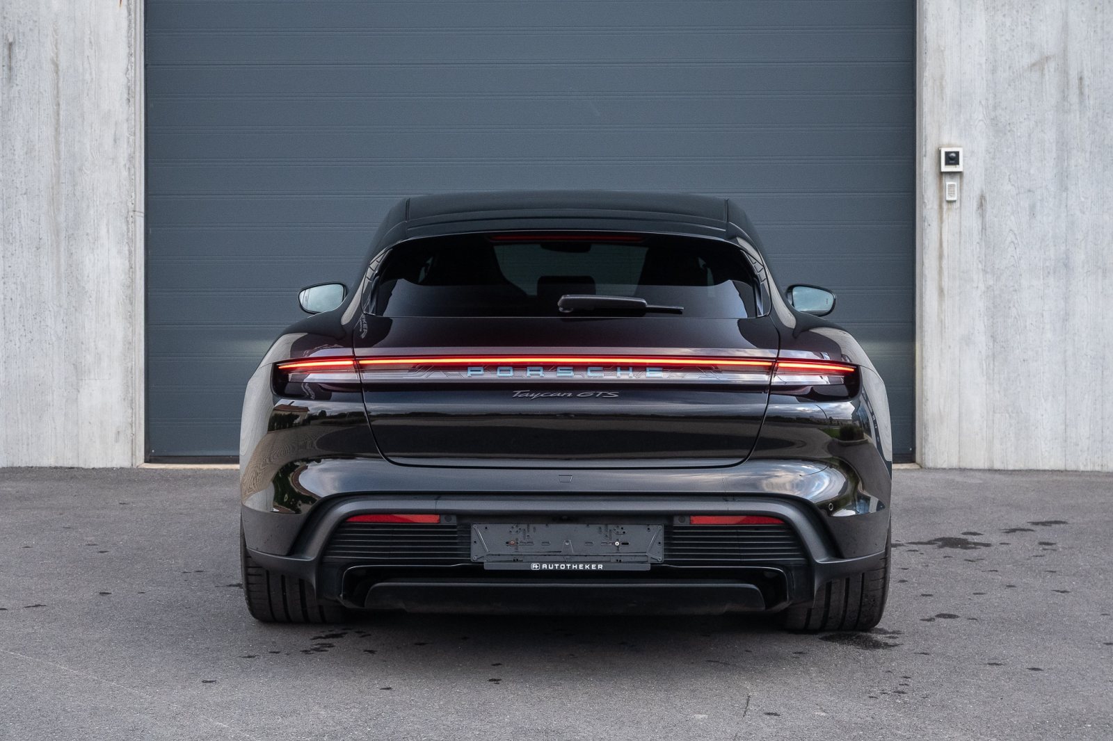 Porsche Taycan GTS Sport Turismo