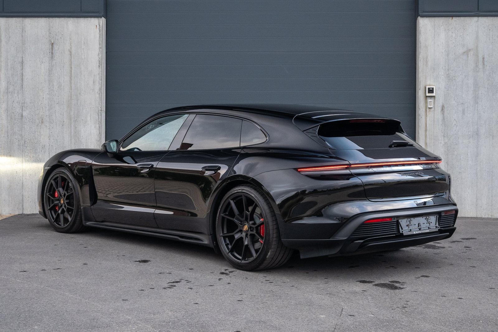 Porsche Taycan GTS Sport Turismo