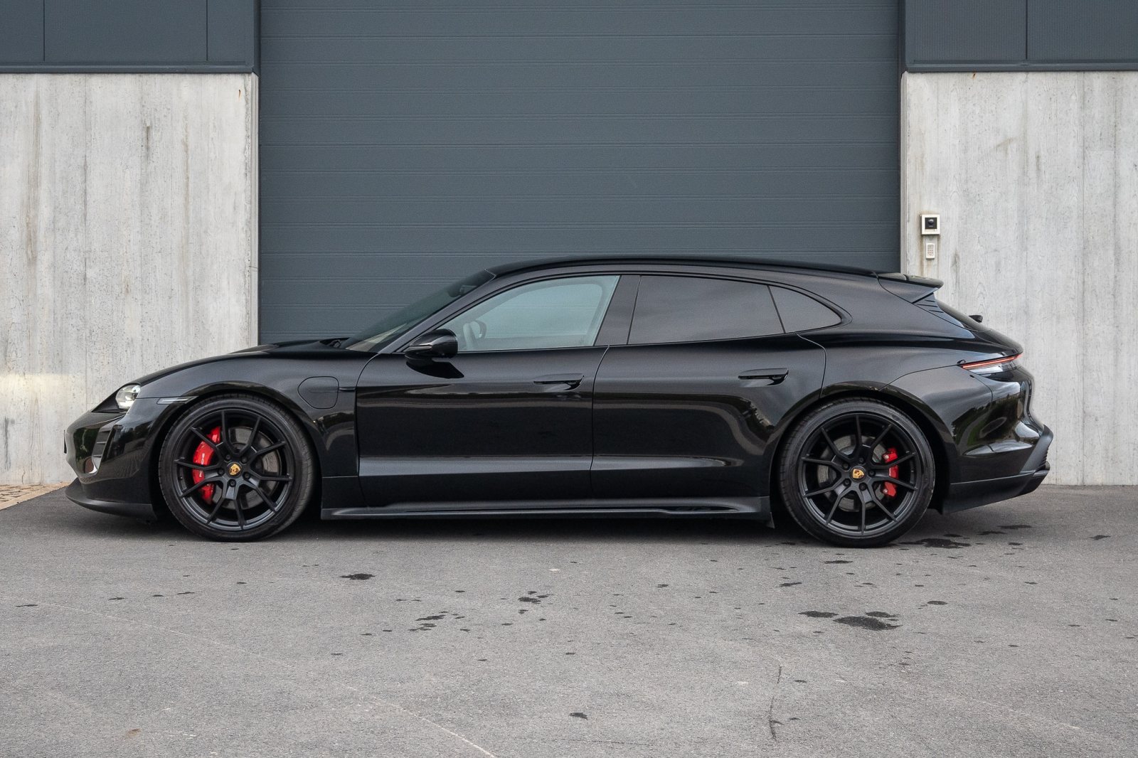 Porsche Taycan GTS Sport Turismo