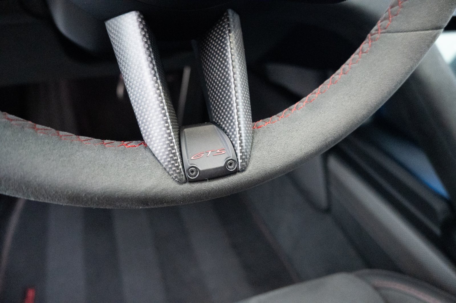 Porsche Taycan GTS Sport Turismo