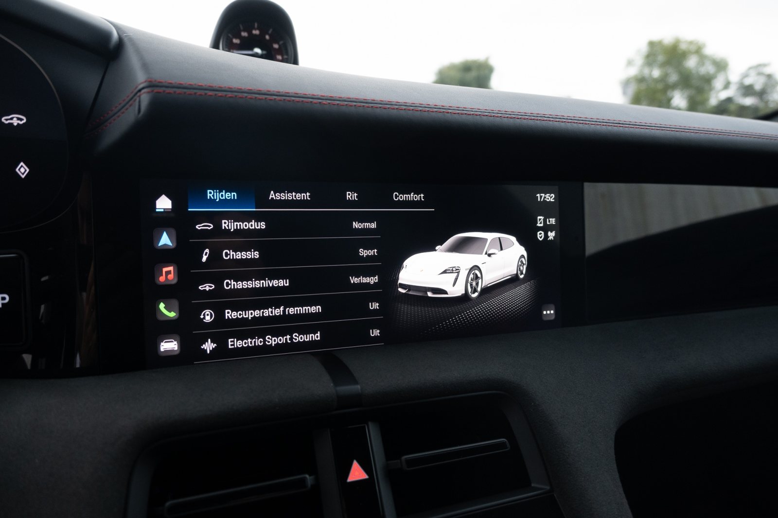 Porsche Taycan GTS Sport Turismo