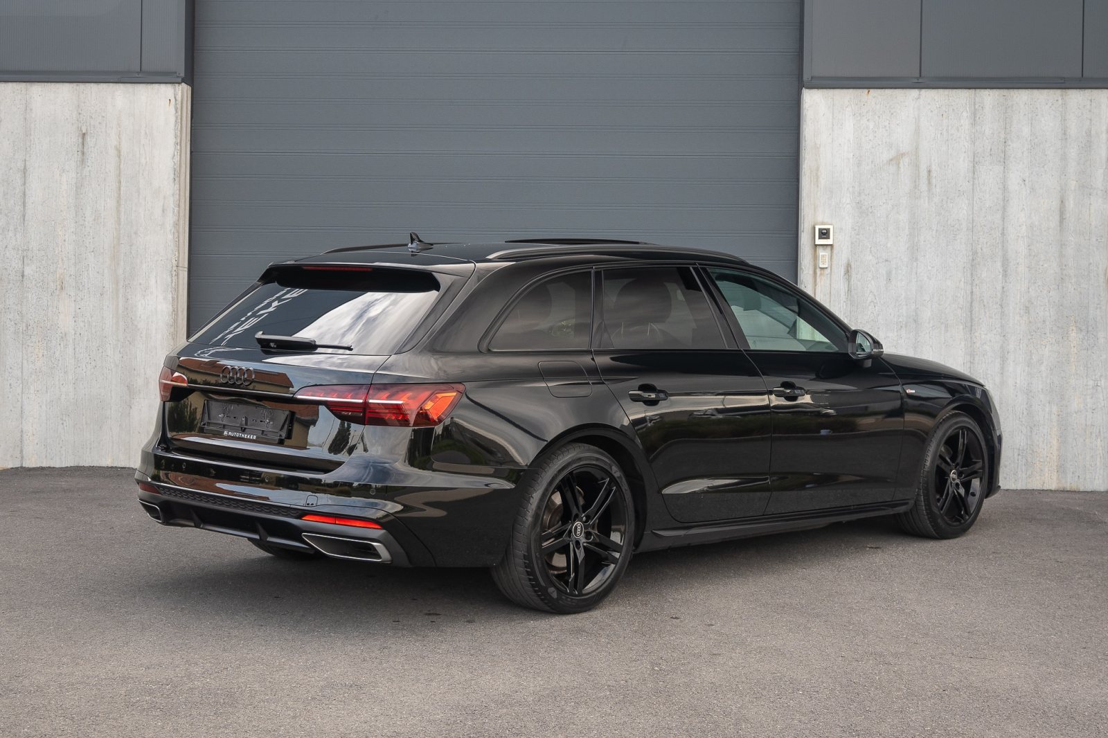 Audi A4 Avant 35 TFSI S-Line