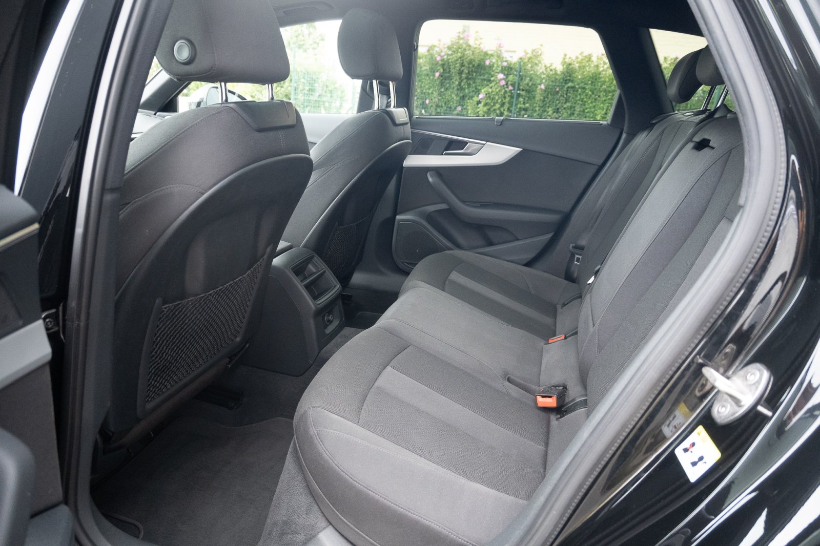 Audi A4 Avant 35 TFSI S-Line