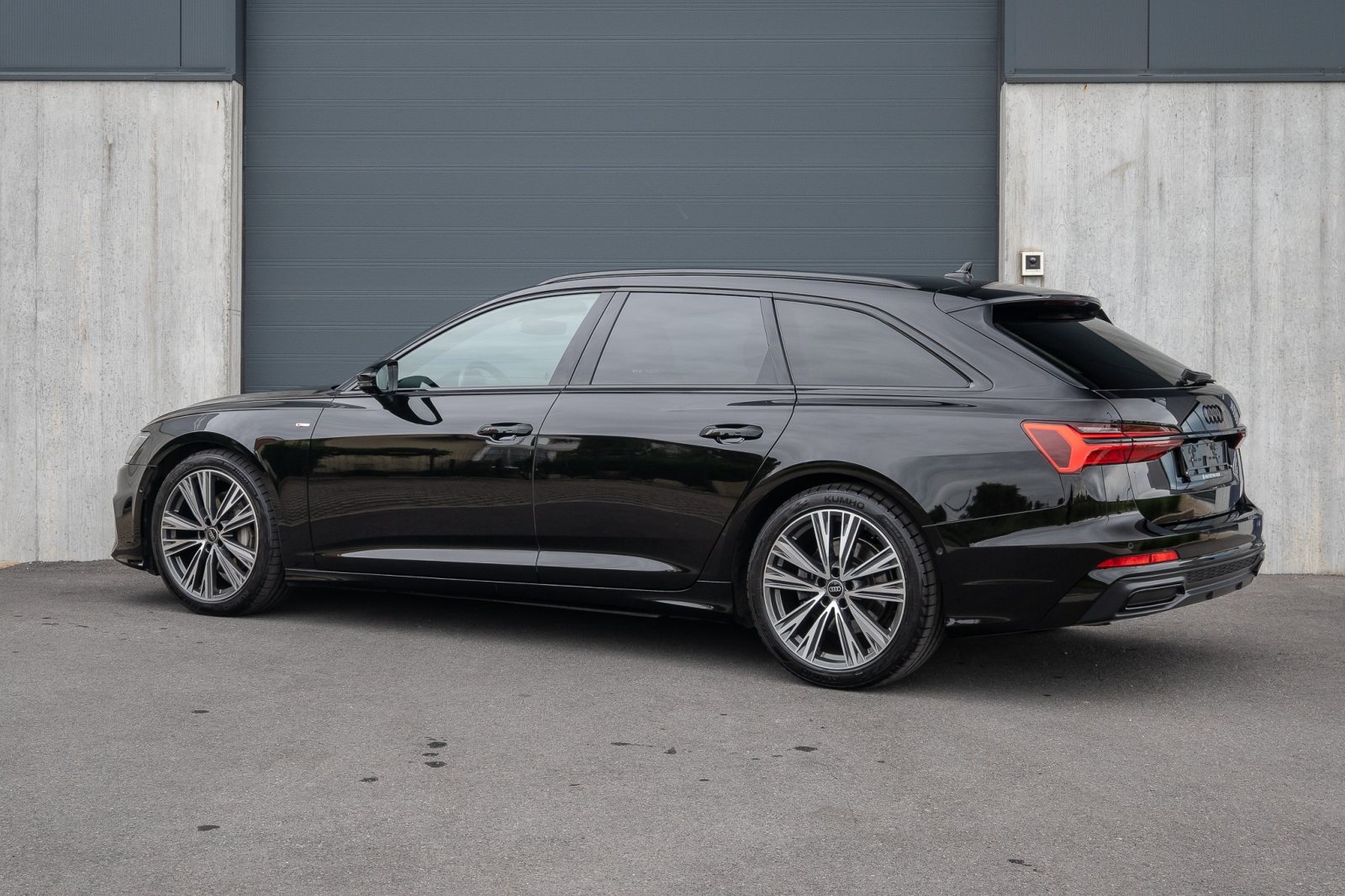 Audi A6 Avant 45 TFSI Quattro S line