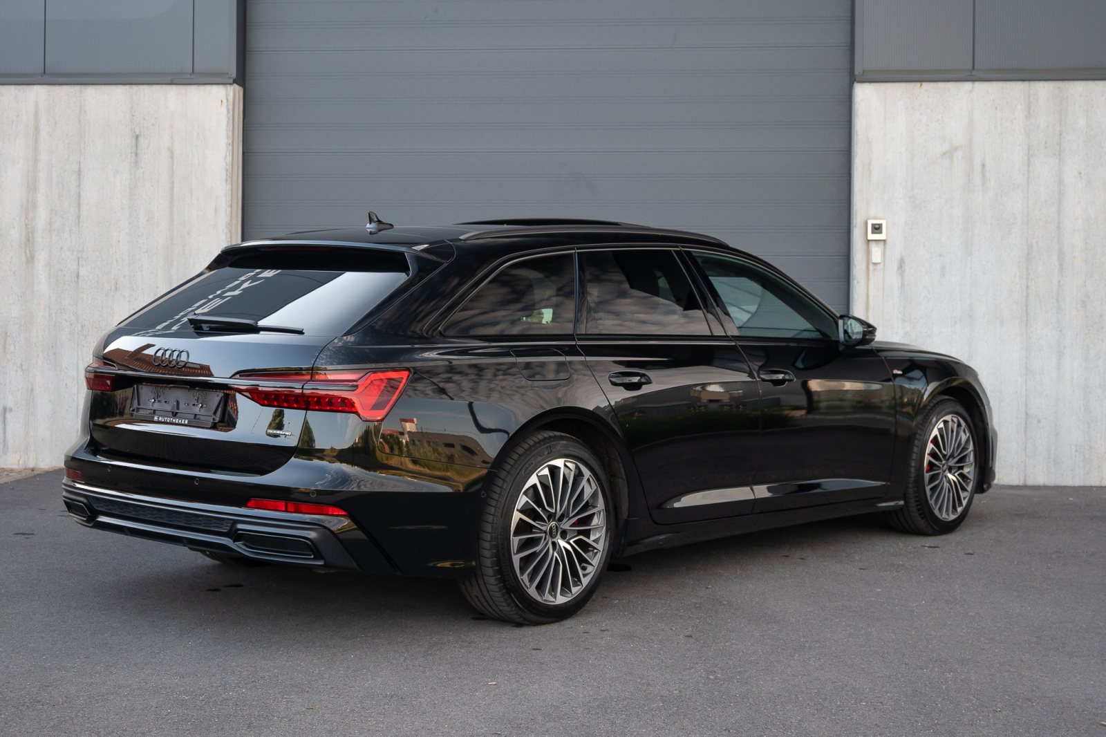 Audi A6 Avant PHEV 55 TFSI e S Line