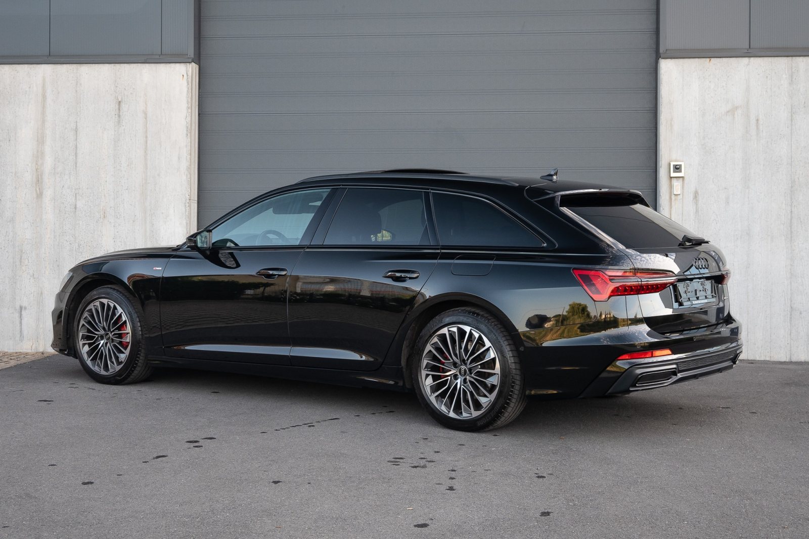 Audi A6 Avant PHEV 55 TFSI e S Line