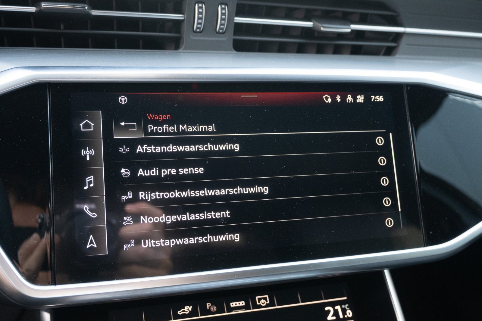 Audi A6 Avant PHEV 55 TFSI e S Line