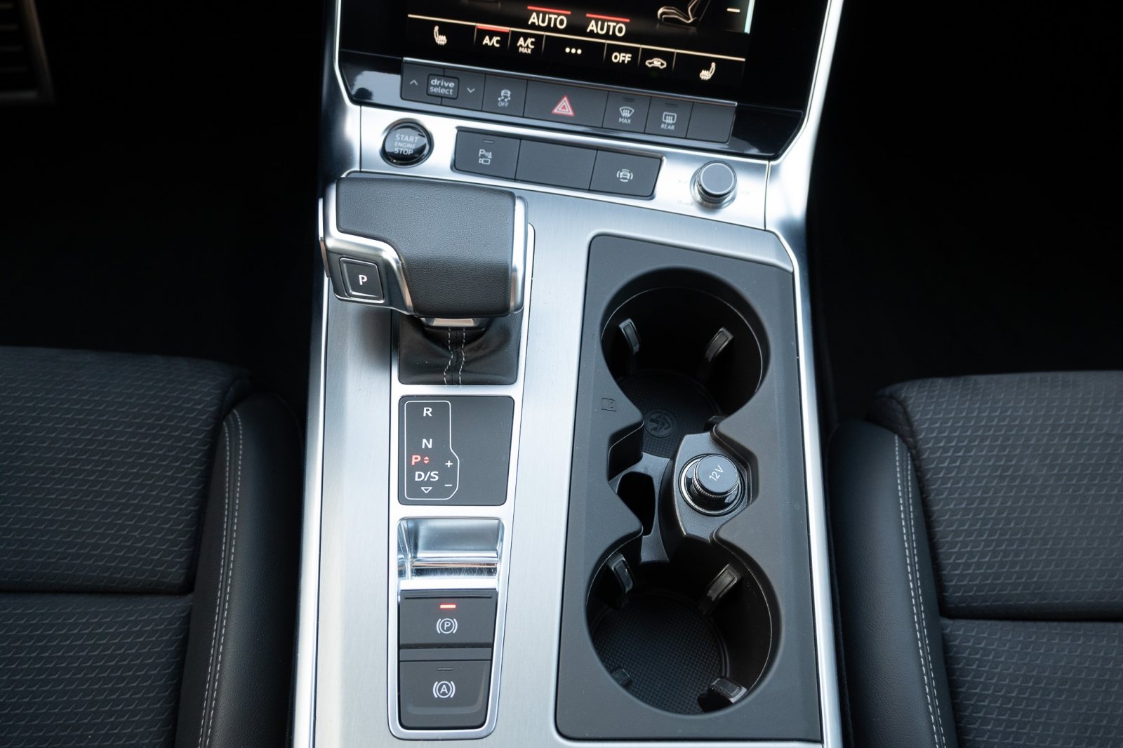 Audi A6 Avant PHEV 55 TFSI e S Line