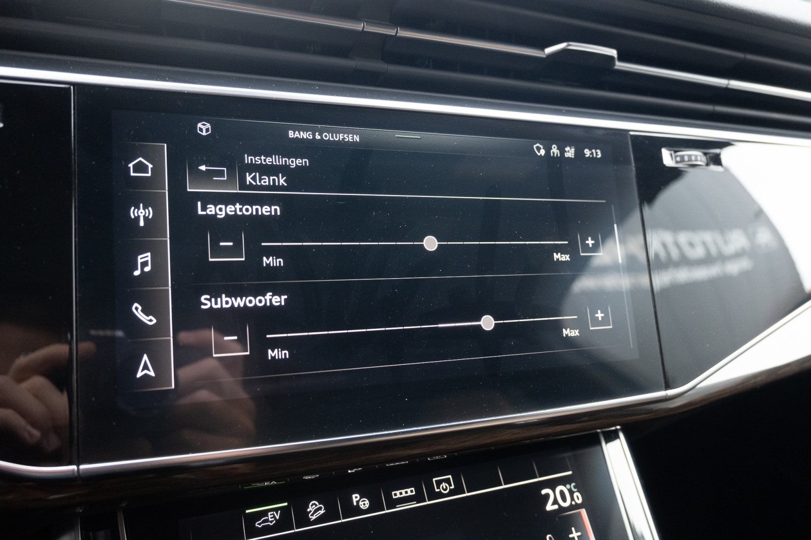 Audi Q7 55 TFSIe S-Line / Audi Exclusive