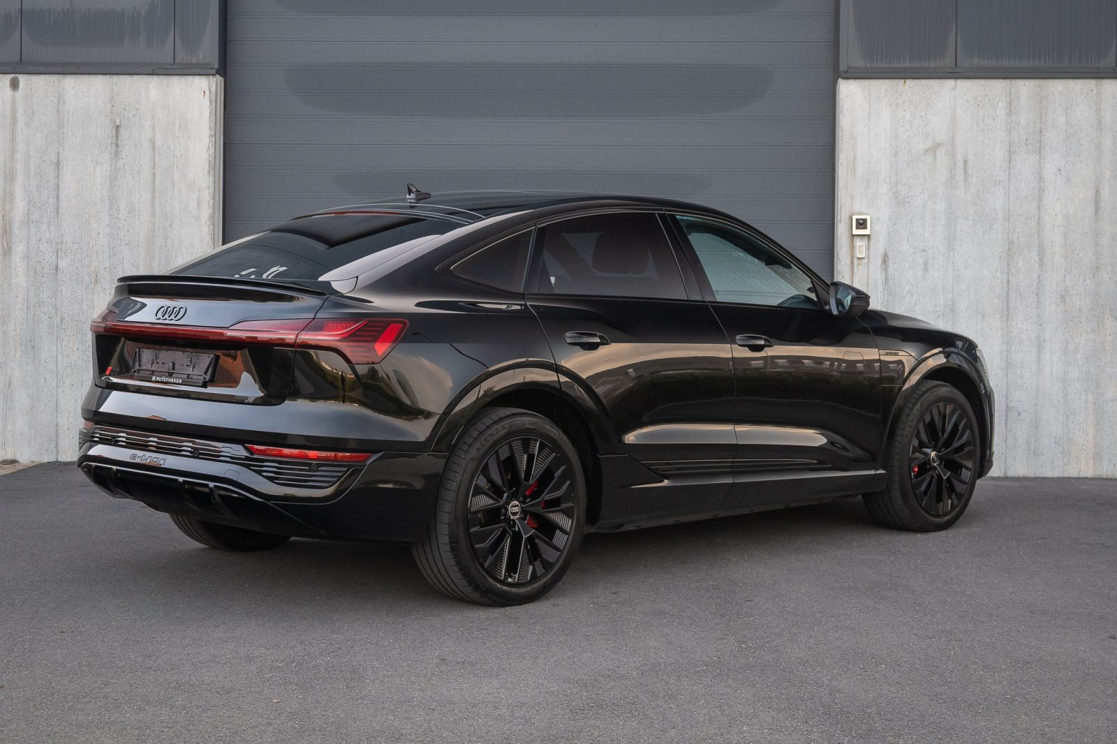 Audi Q8 E-Tron Sportback 55 S-Line