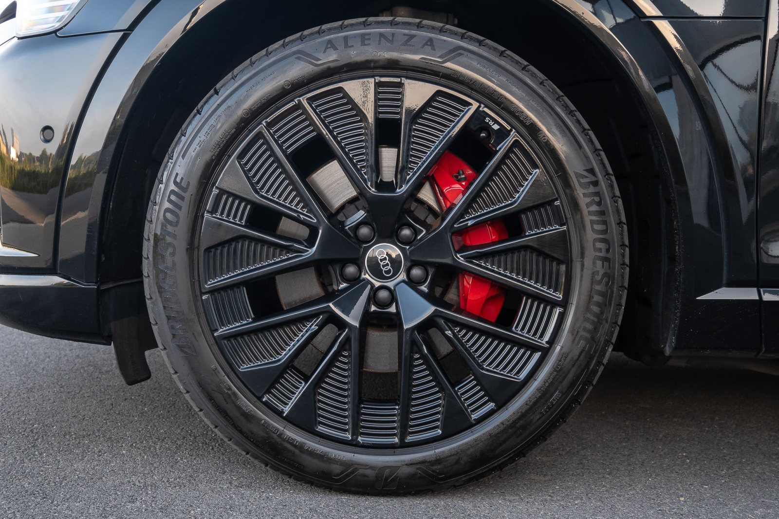 Audi Q8 E-Tron Sportback 55 S-Line