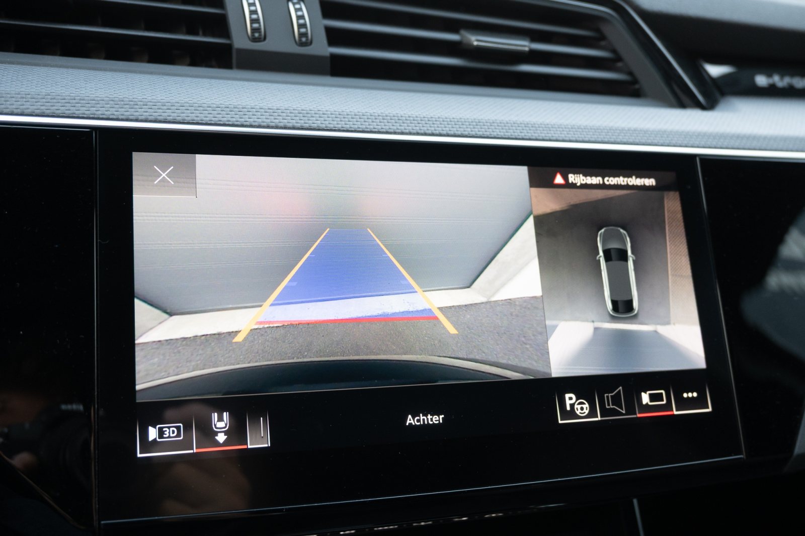 Audi Q8 E-Tron Sportback 55 S-Line