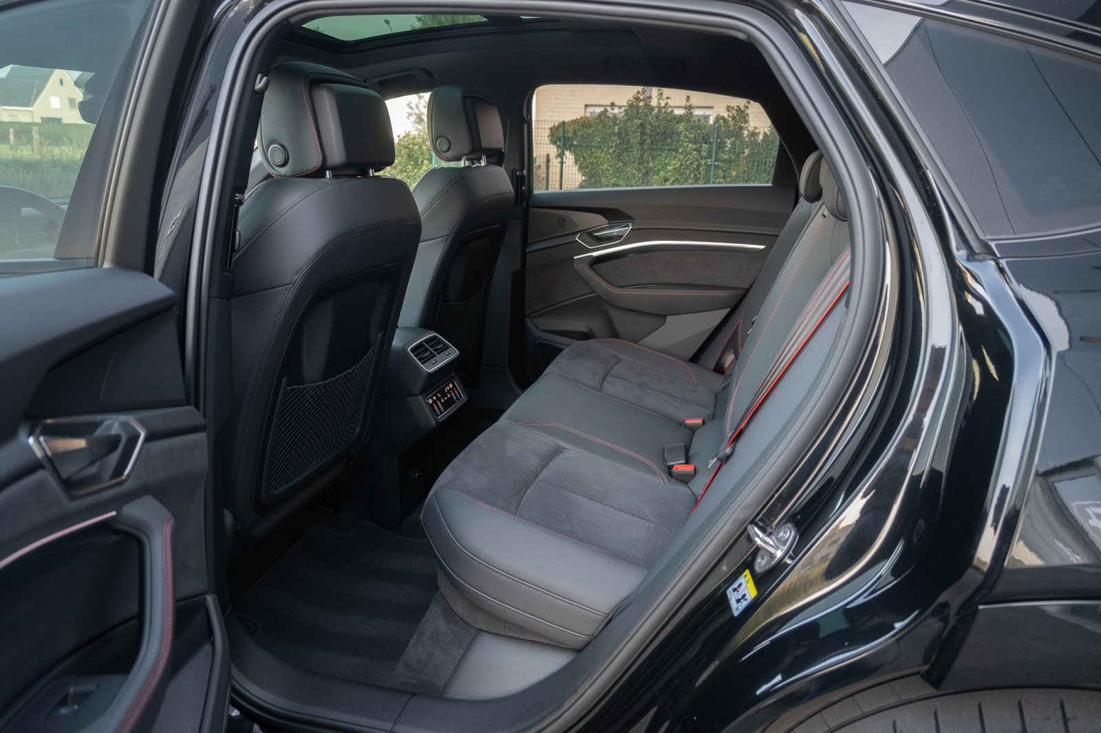 Audi Q8 E-Tron Sportback 55 S-Line