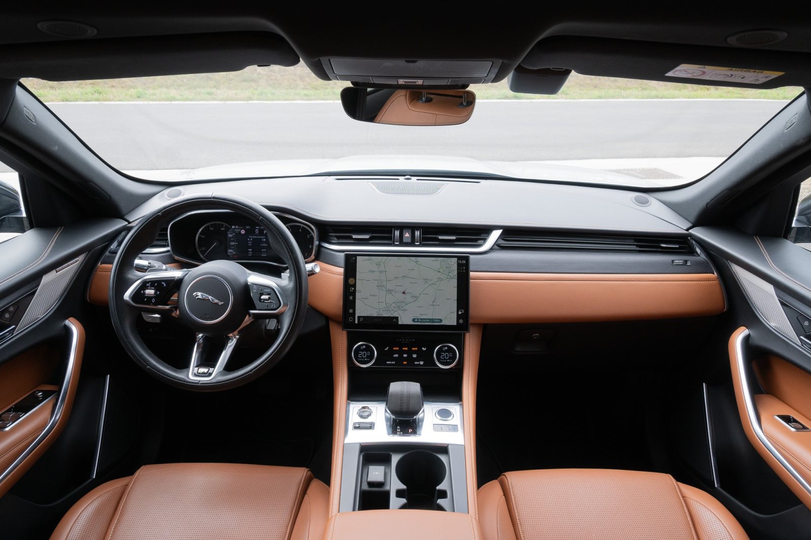 Jaguar F-Pace AWD P250 R-Dynamic