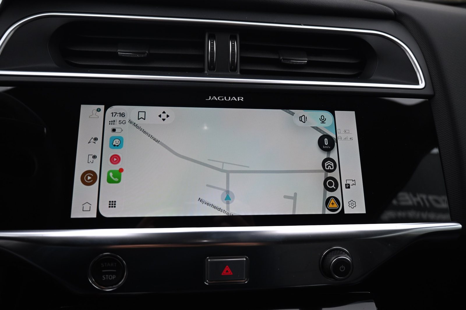 Jaguar I-Pace EV400 AWD R-Dynamic