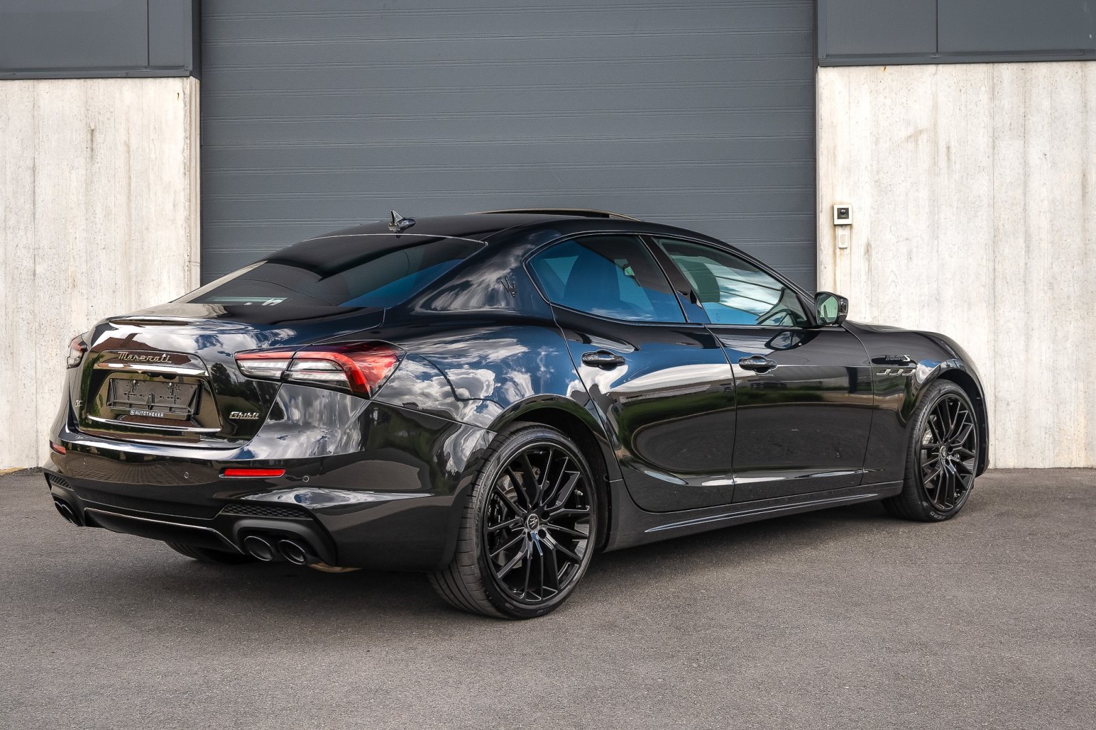 Maserati Ghibli 3.0 V6 BiTurbo S Q4 Modena