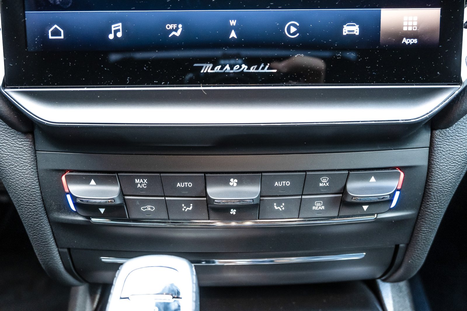 Maserati Ghibli 3.0 V6 BiTurbo S Q4 Modena