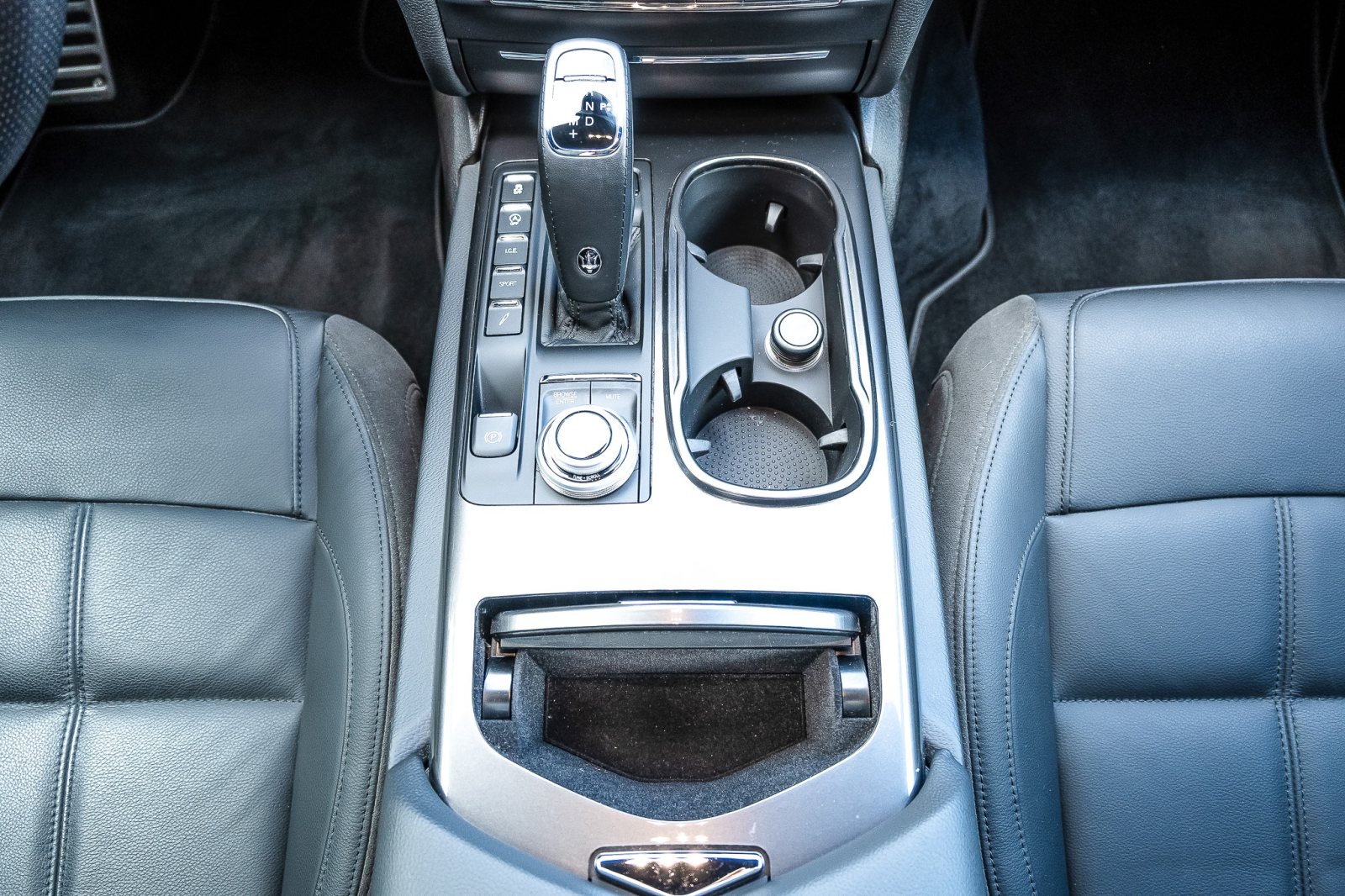 Maserati Ghibli 3.0 V6 BiTurbo S Q4 Modena