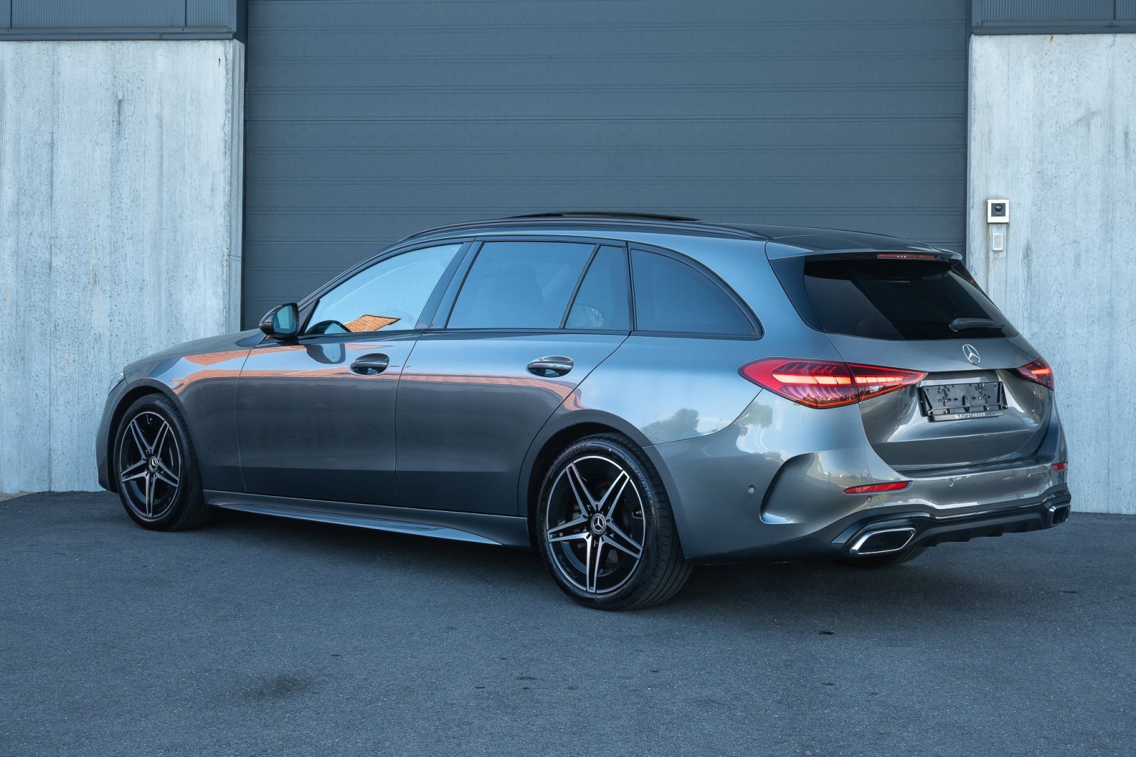 Mercedes-Benz C180 AMG Line