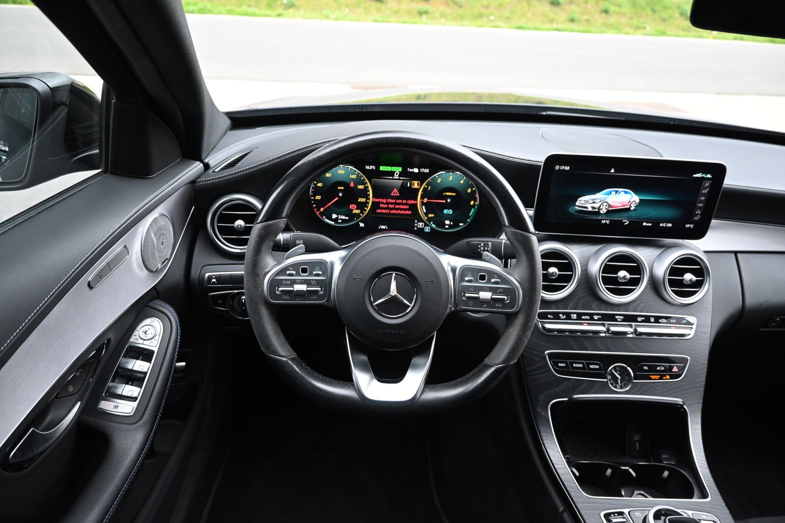 Mercedes C300de PHEV AMG