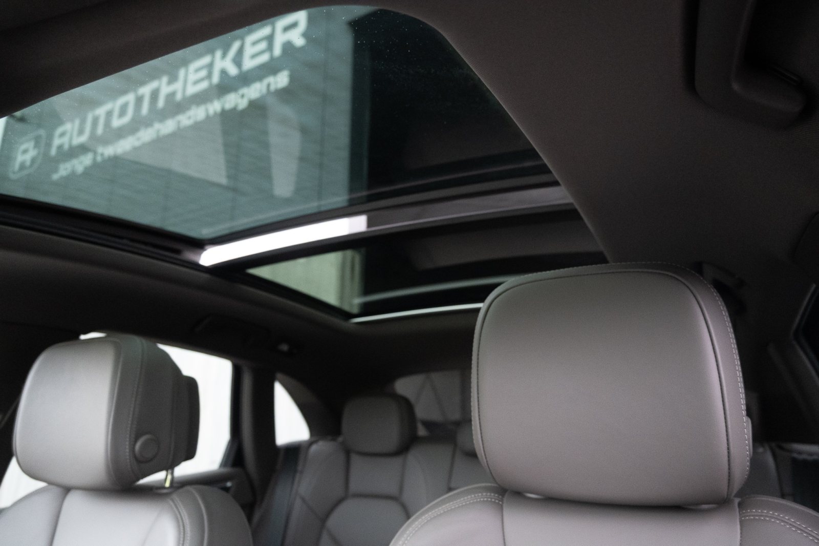Porsche Macan 2.0 Turbo PDK
