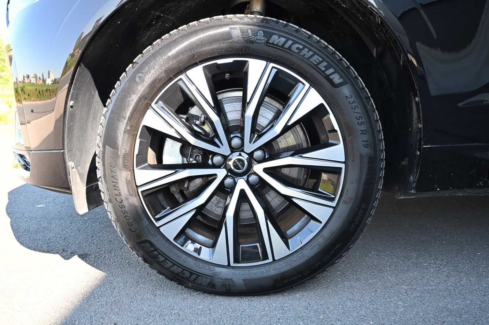 Volvo XC60 2.0 B4 Plus Dark