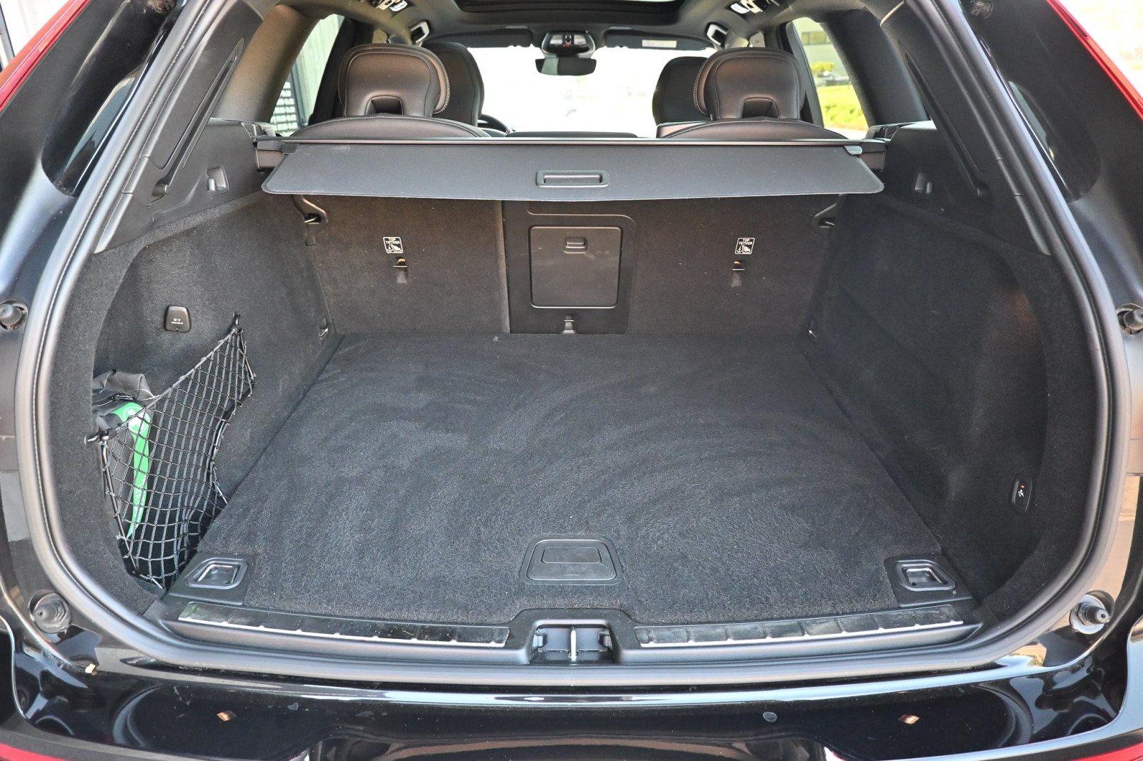 Volvo XC60 2.0 B4 Plus Dark