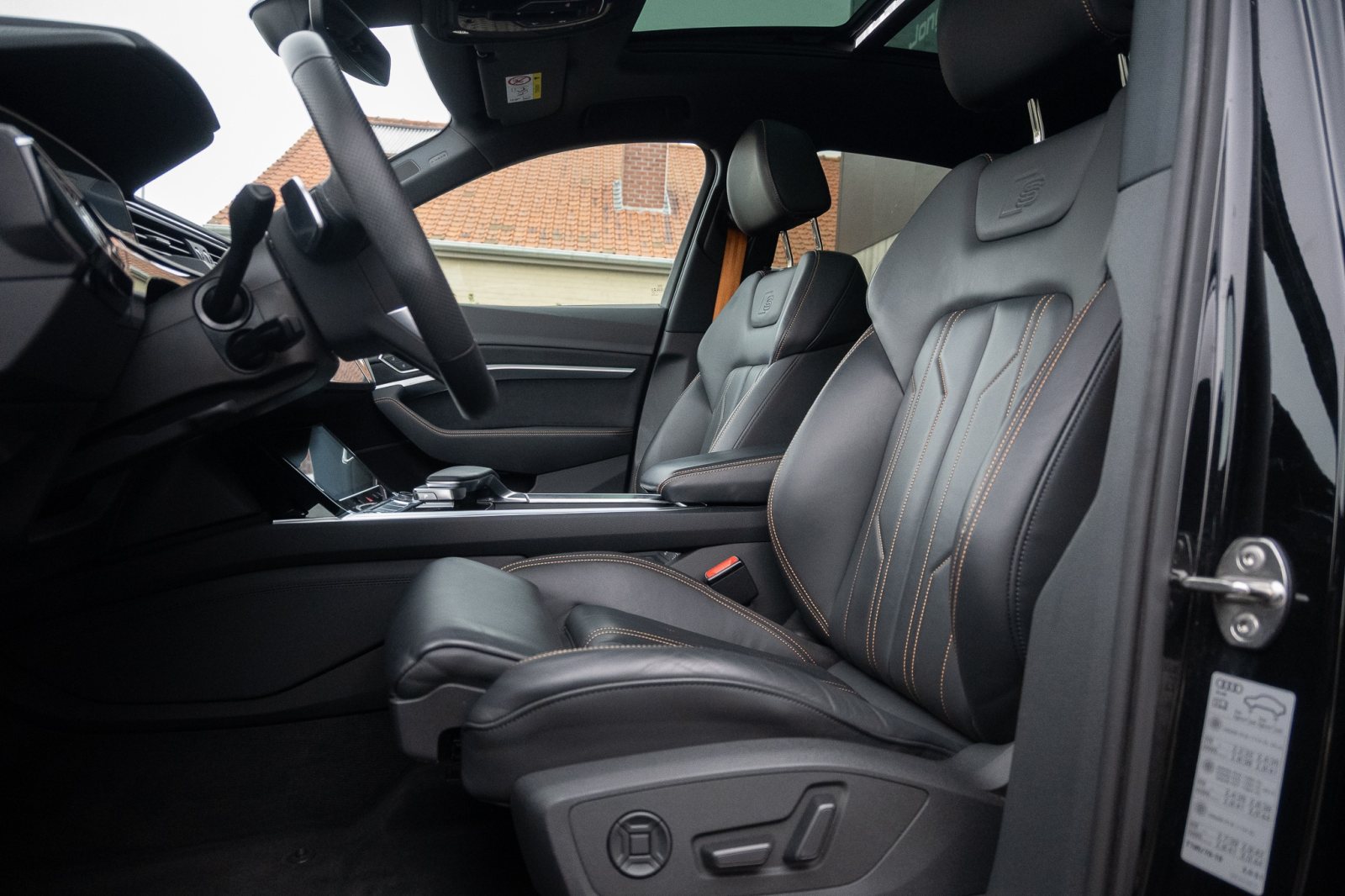 Audi e-Tron 55 Quattro Black Edition